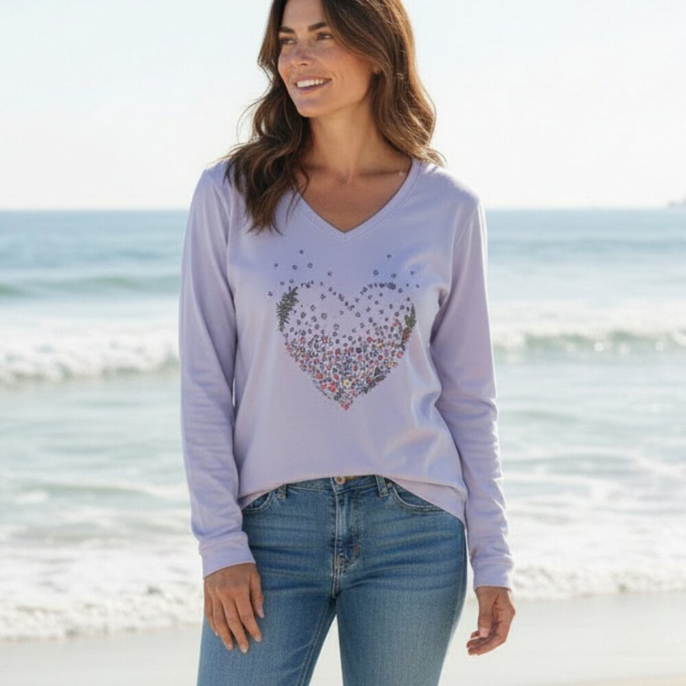 Life is Good W's Heart of Hearts LS Crusher-LITE Vee